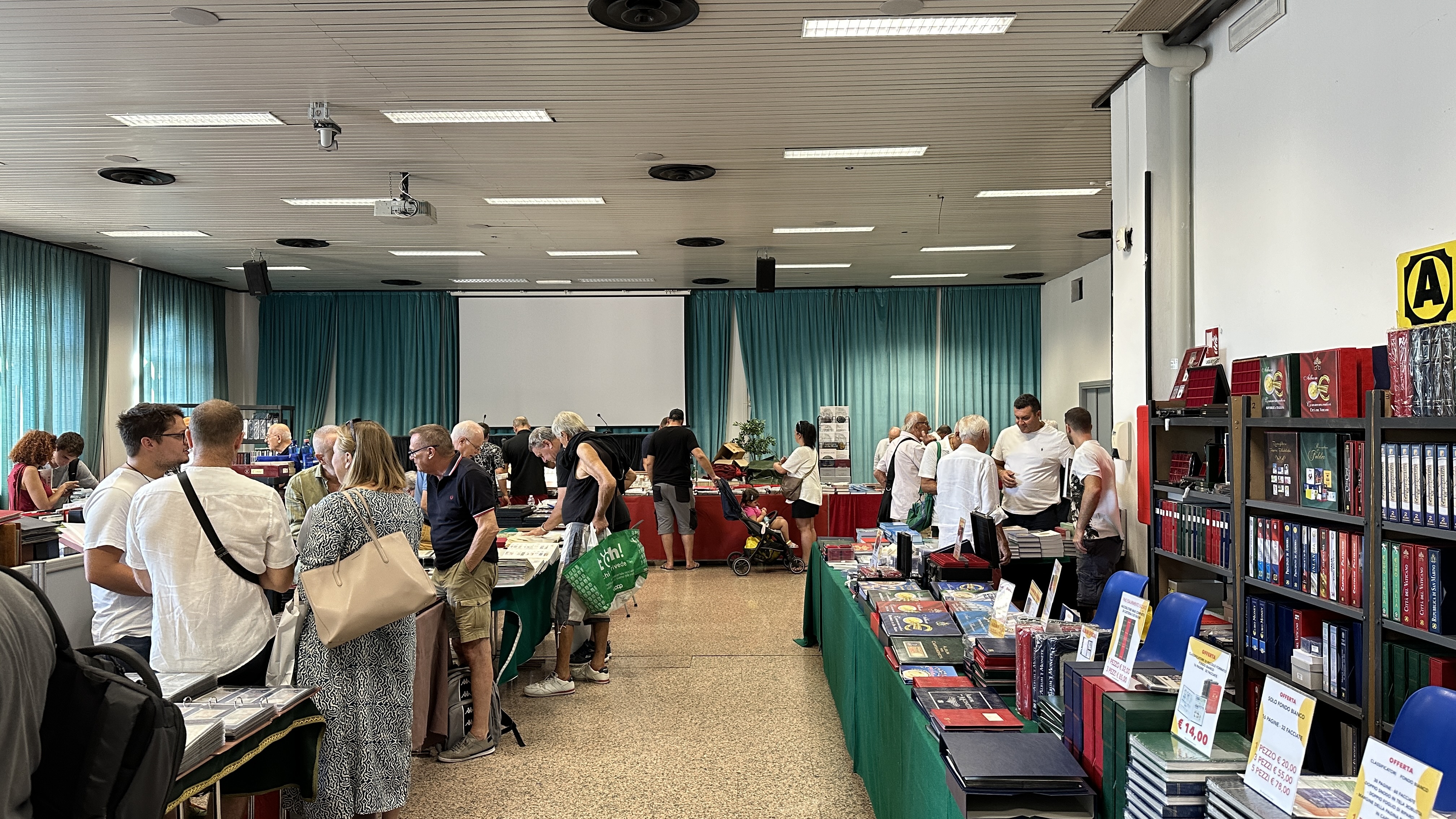 Il “Convegno filatelico numismatico” a Riccione per i prossimi tre anni