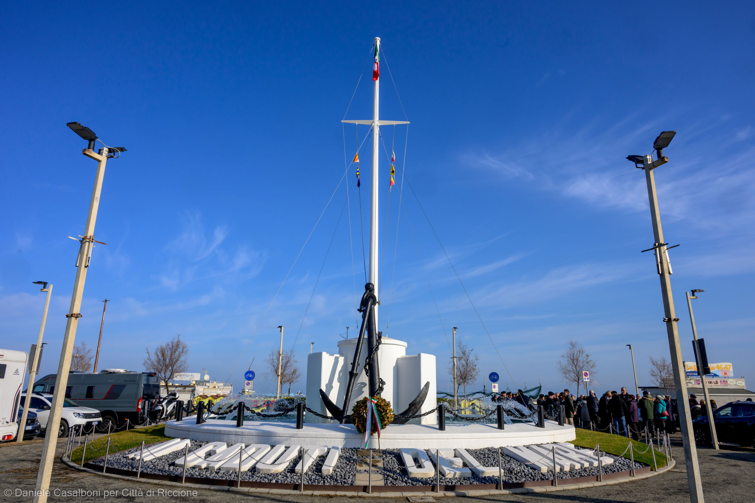 Inaugurato il monumento ai Caduti del Mare di Riccione dopo gli interventi di ristrutturazione