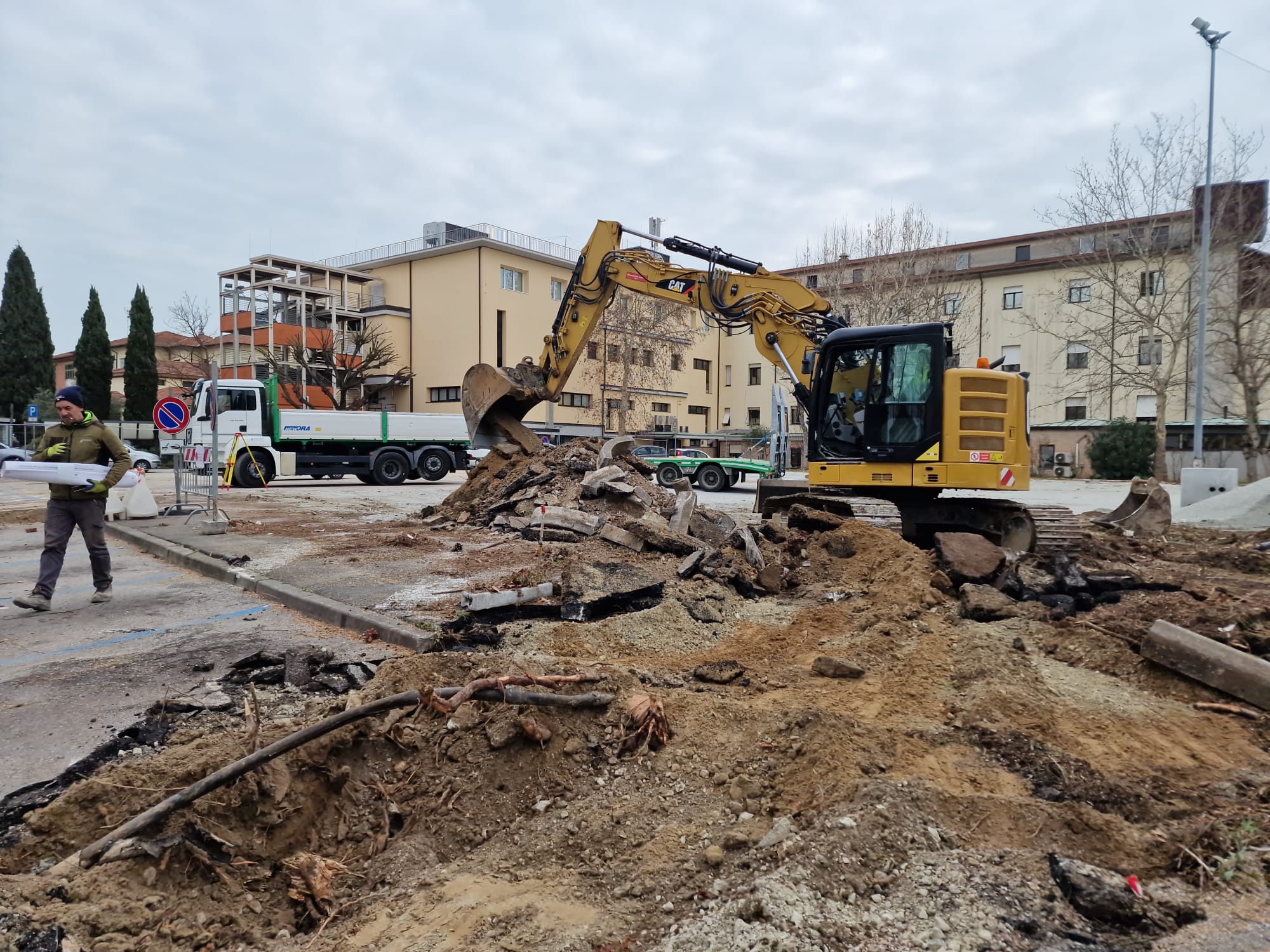 Al via i lavori per un nuovo parcheggio pubblico all’ospedale Ceccarini