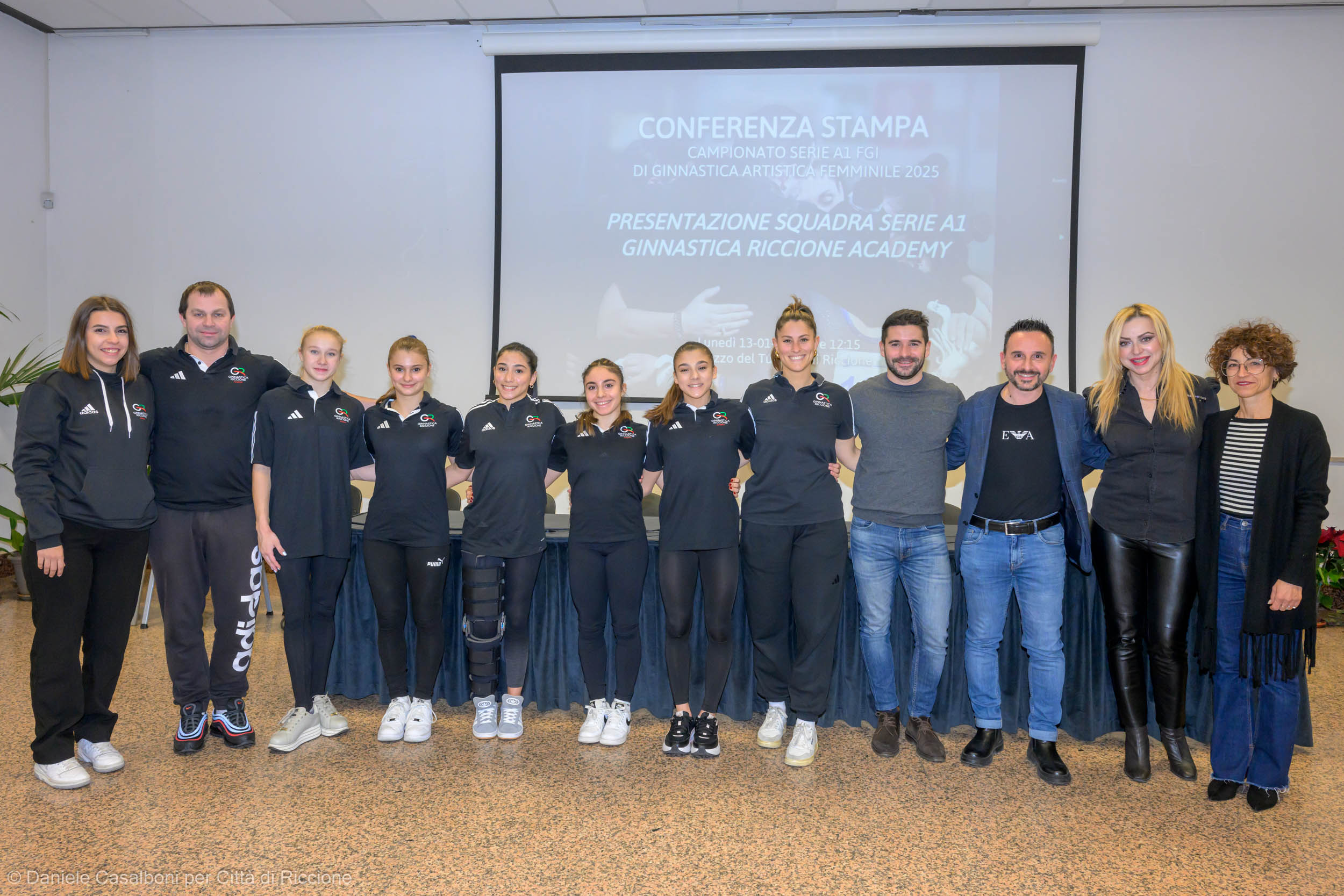 La campionessa olimpica russa Victorija Listunova nella squadra di serie A1 della Ginnastica Riccione Academy